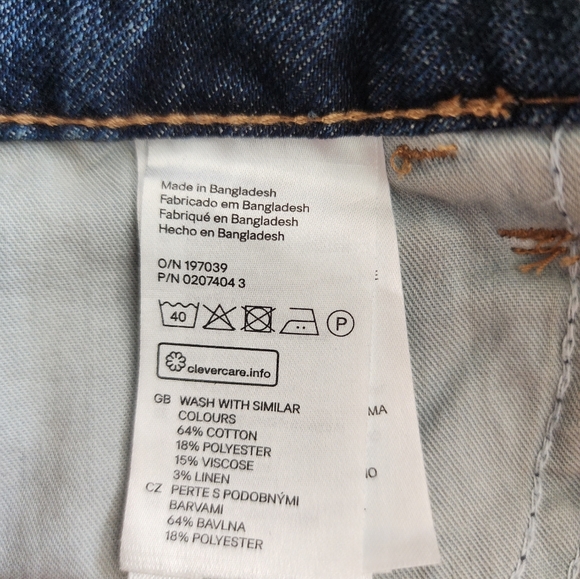 Ladies Denim Shorts Medium Denim Blue size 6 / 34 - Picture 5 of 8